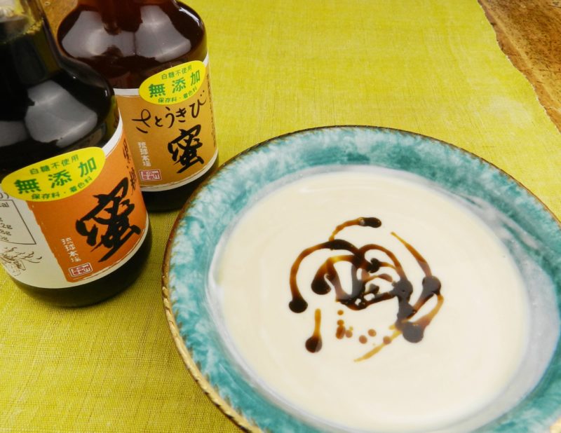 ヨーグルトと蜜