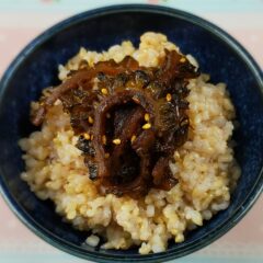 黒糖を使ったゴーヤー（ニガウリ）の佃煮