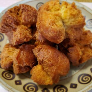 美味しいサーターアンダギー(砂糖天ぷら)の作り方