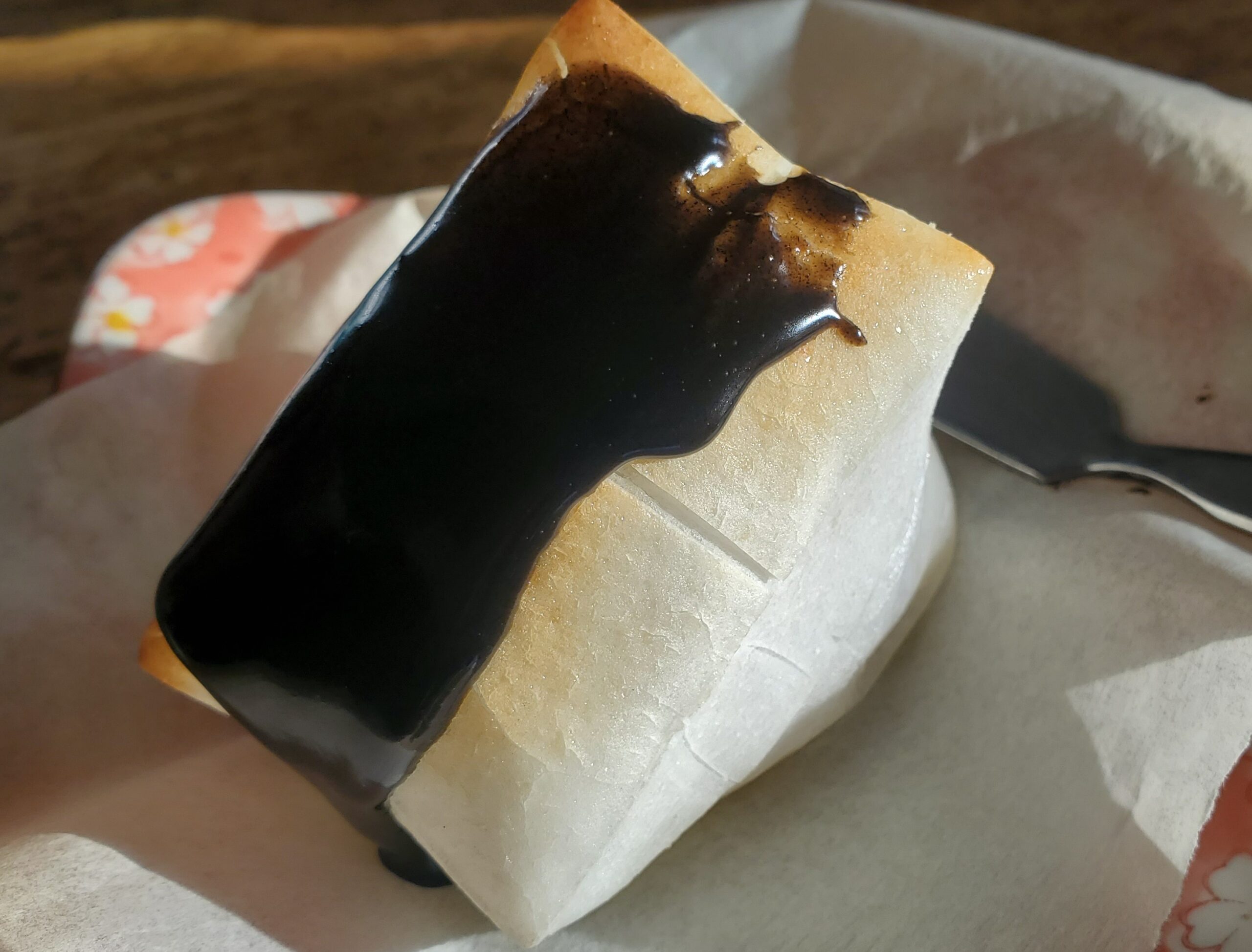 餅と黒ごまジャム