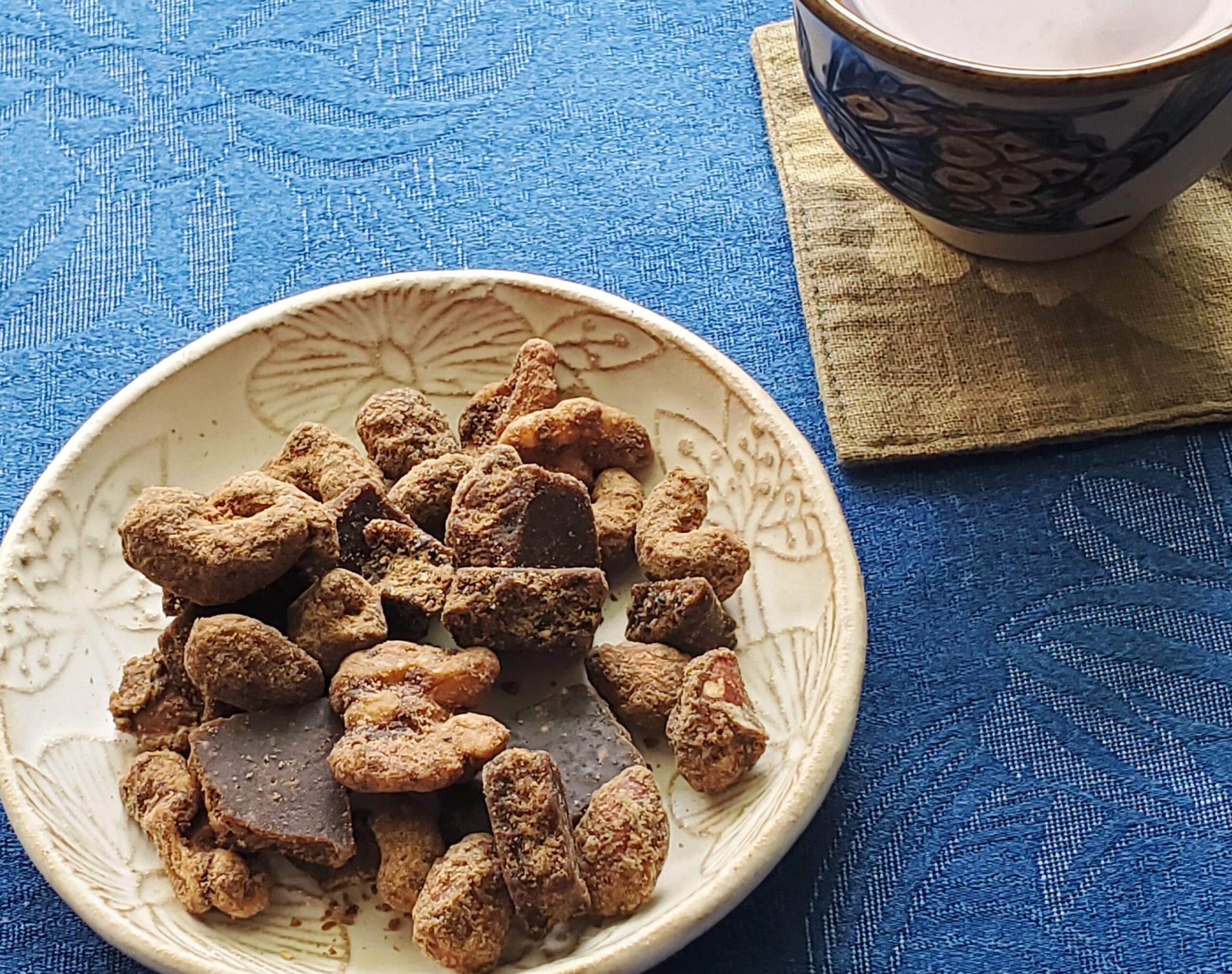 黒糖 ナッツ黒糖